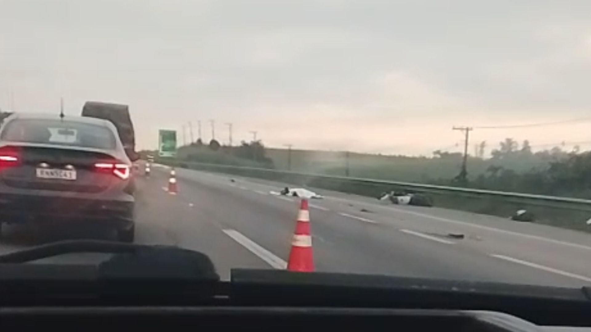 acidente na dutra em sjc