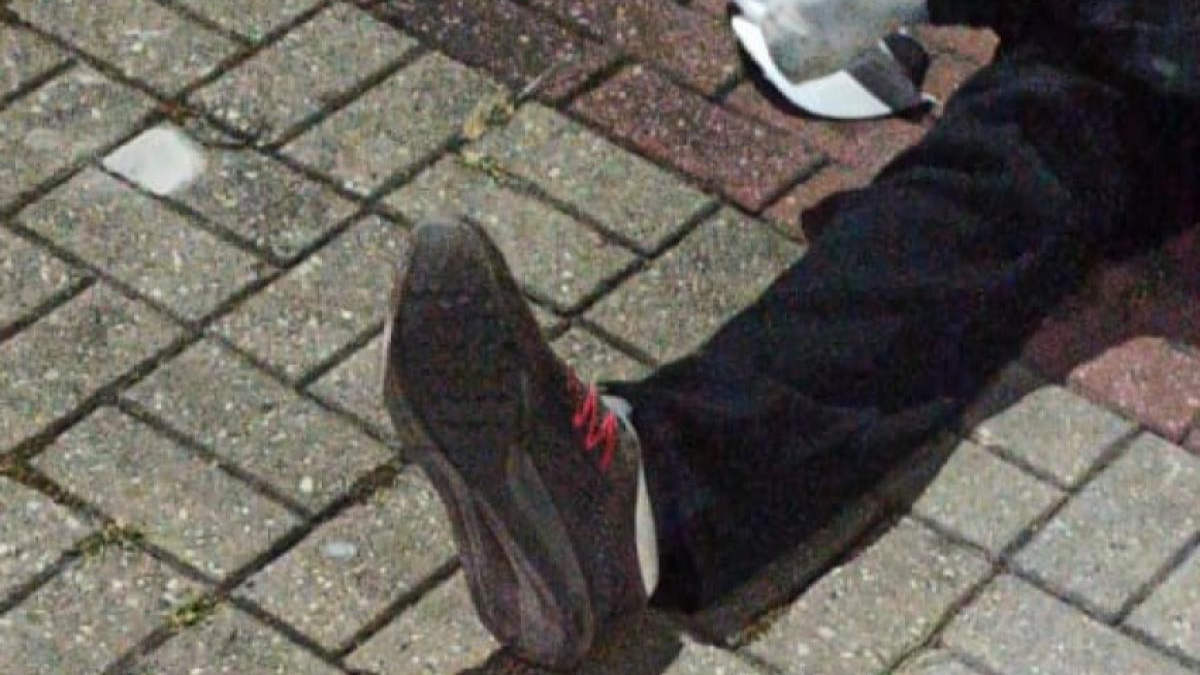 Motoboy sofre fratura em cruzamento de São José dos Campos