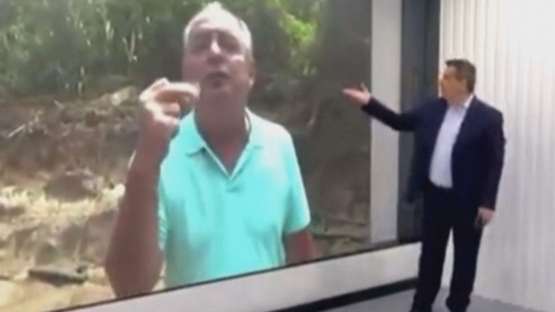 repórter do SBT é hostilizado em rede pública enquanto falava das chuvas de caçapava e taubaté