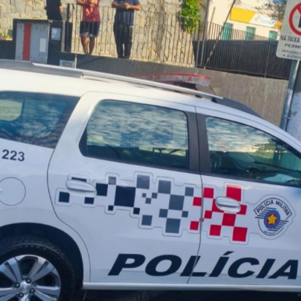 foto de viatura da pm sp (VTR)