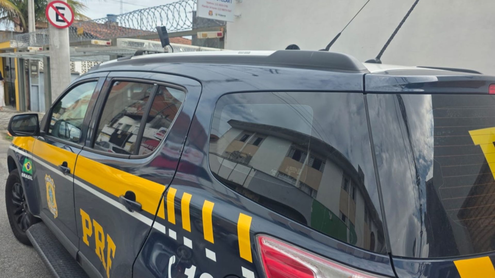 Viatura da Policia Rodoviaria Federal PRF