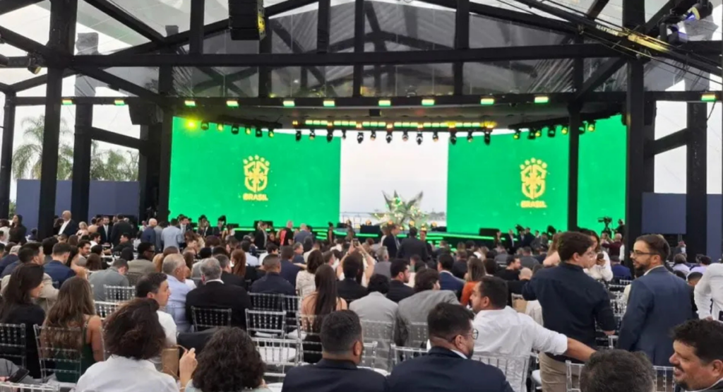 Palco do evento de convocação da seleção brasileira