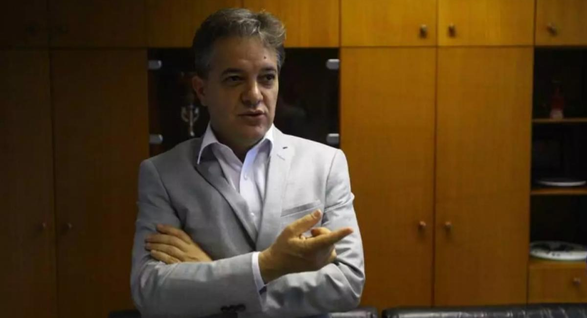 carlinhos almeida, ex-prefeito de são josé dos campos