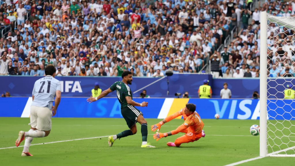 Arabia Saudita x Uruguai na Copa do Mundo • (Photo by Lars Baron/Getty Images)