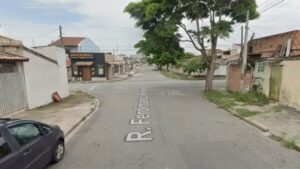 Veículo com casal e crianças é alvo de disparos de arma de fogo no bairro Areão em Taubaté