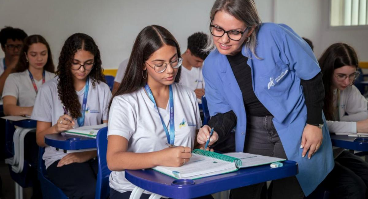 colégios embraer