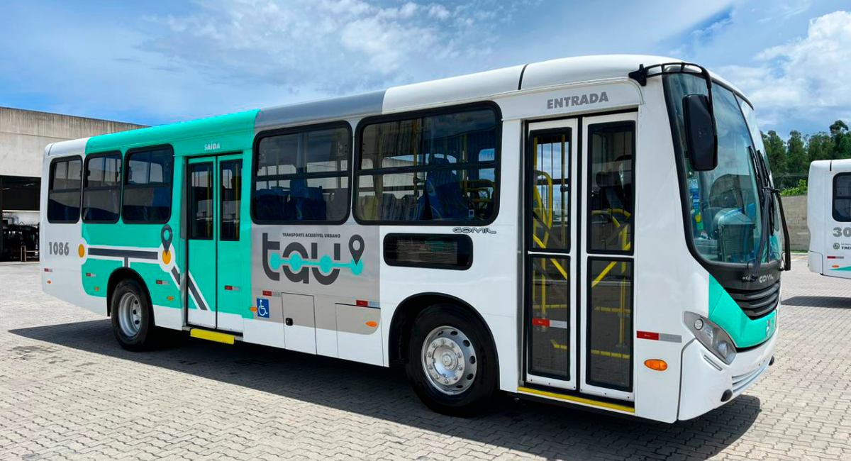 ônibus da TAU ABC de Taubaté