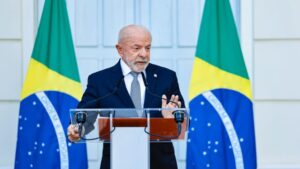 Lula rebate declaração de Trump na cúpula do G7 e pede respeito ao processo eleitoral brasileiro