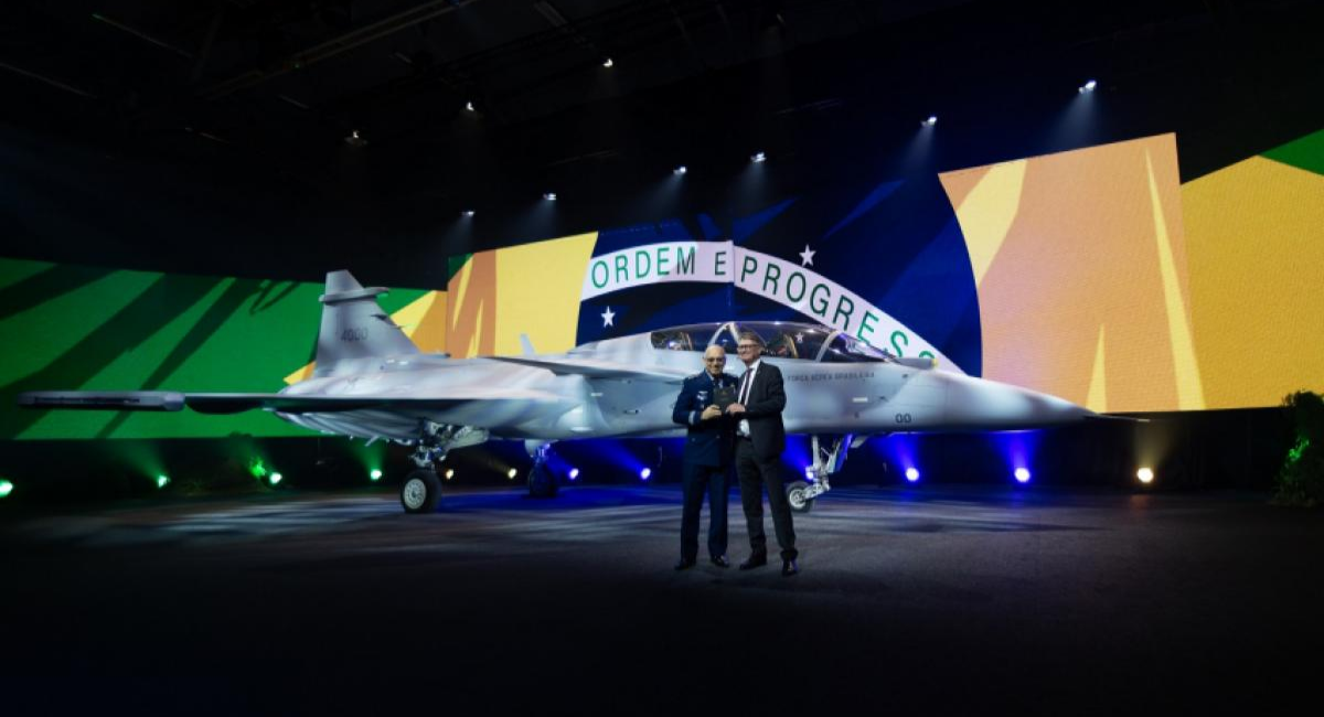 f39 gripen em são josé dos campos