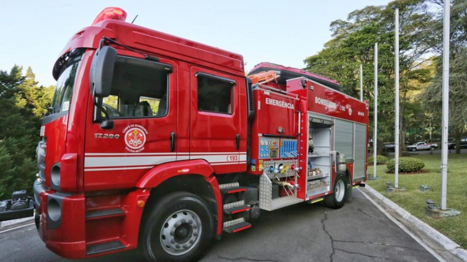 viatura de bombeiros