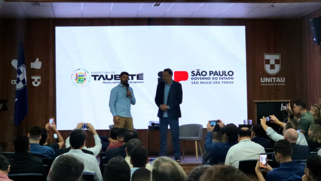 Prefeito de Taubaté Sérgio Victor e Vice-governador de SP Felício Ramuth