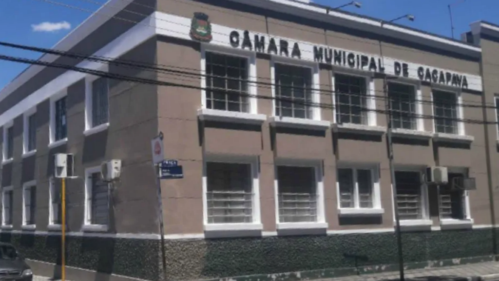 Comissão processante decide manter investigação contra o prefeito Yan Lopes em Caçapava câmara municipal de caçapava