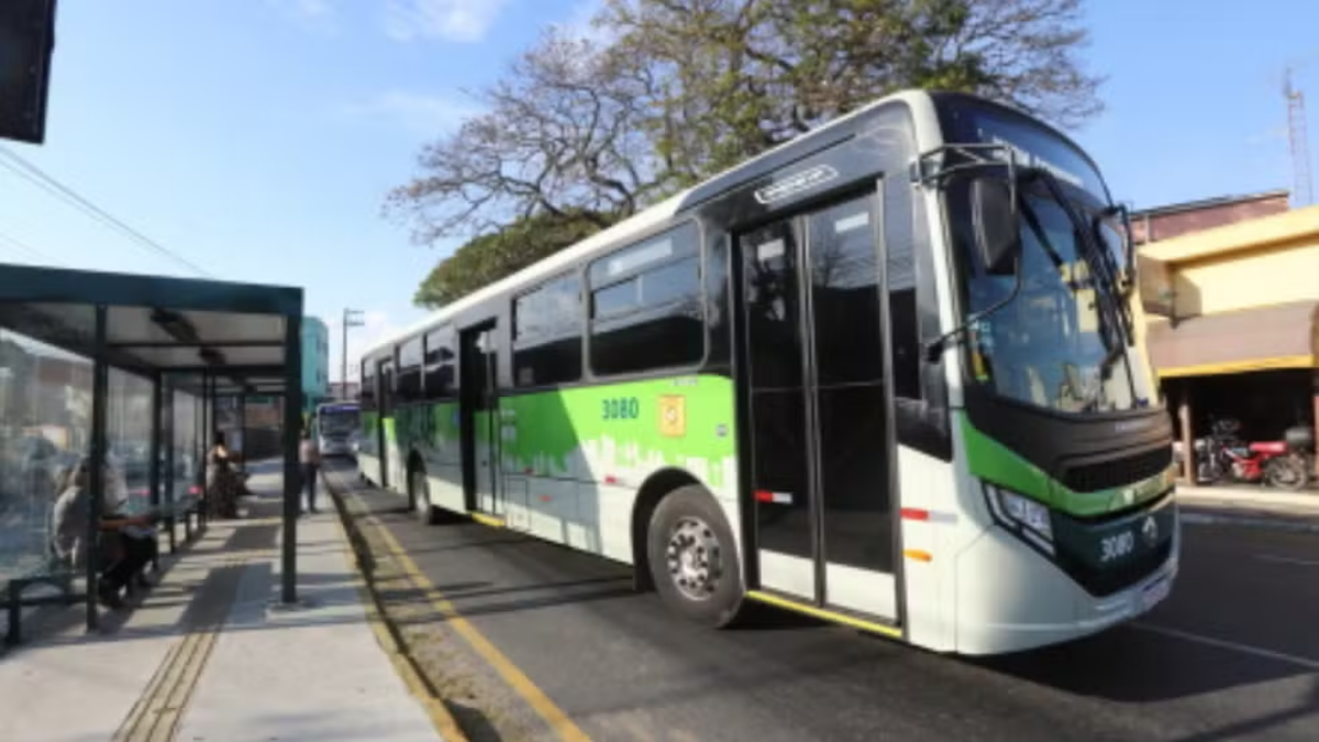 Tarifa do transporte público em Jacareí sofre reajuste após quase cinco anos onibus de jacareí