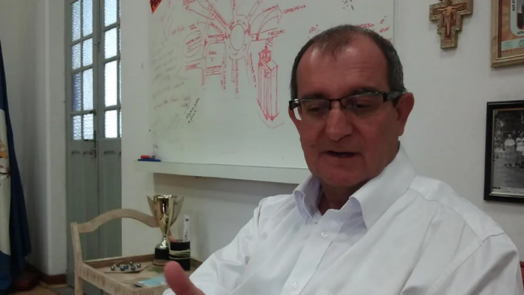 roberto peixoto ex-prefeito tte