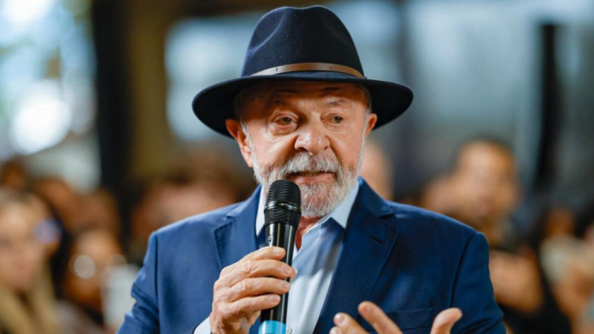 Lula visita Inpe em São José dos Campos, defende dados científicos e rebate tarifas internacionais lula de chapéu preto