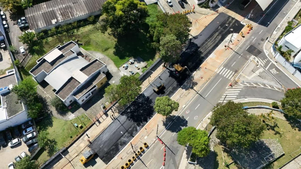 Prefeitura conclui primeira etapa das obras de macrodrenagem na Avenida do Povo em Taubaté obra de macrodrenagem na av do povo fica pronta