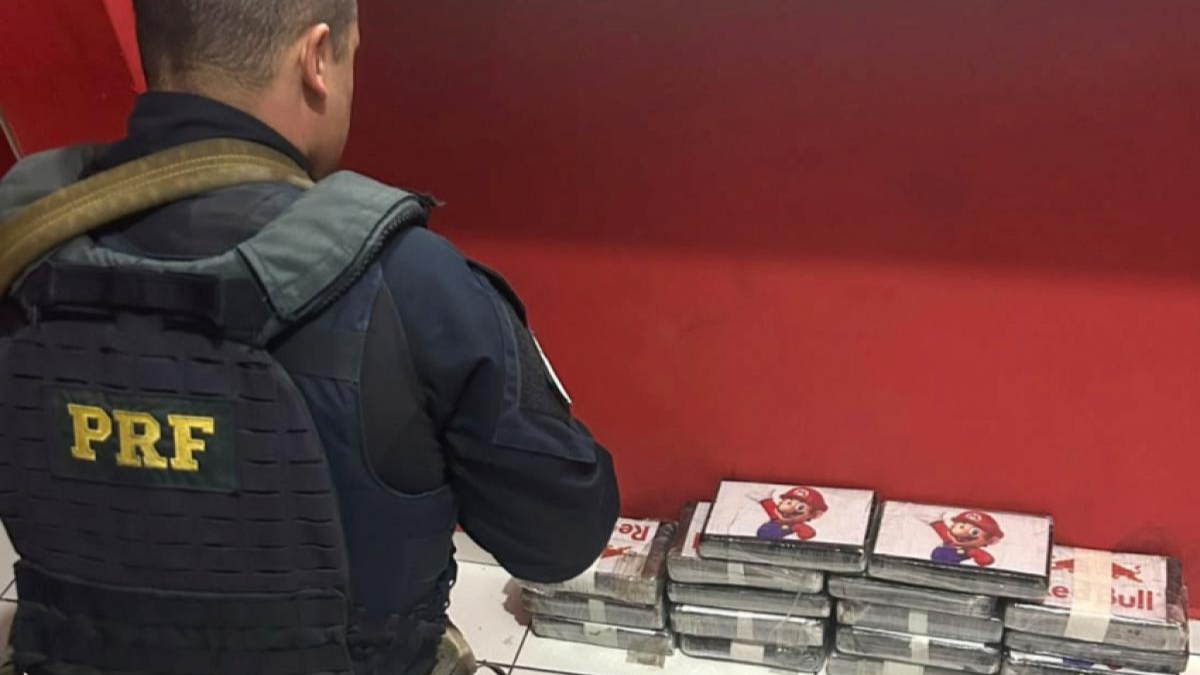 prf apreende cocaina em cruzeiro e prende casal