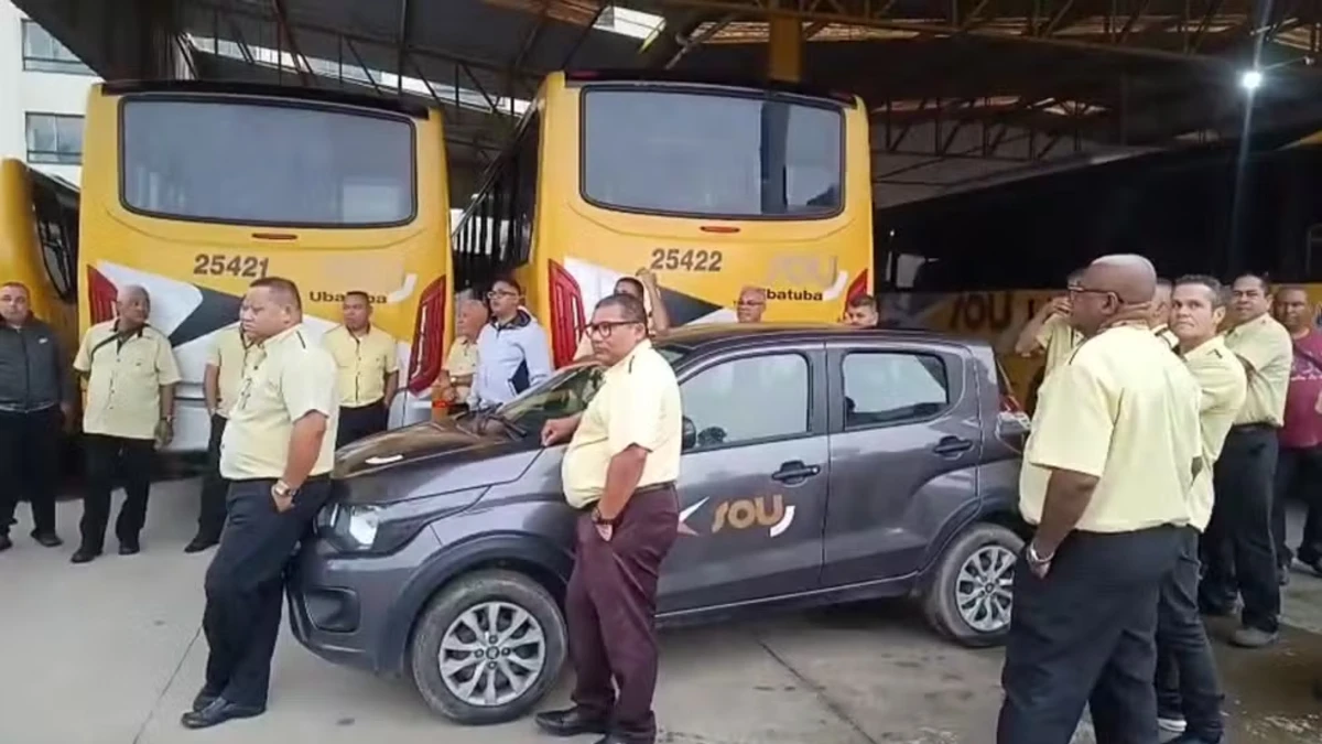 protesto dos motoristas da SOU transportes litoral