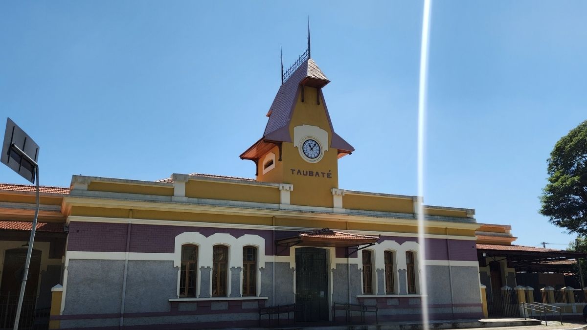 estação ferroviária de taubaté